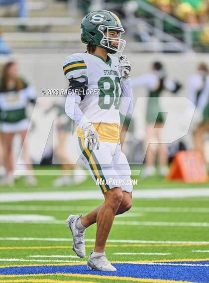 Thumbnail 1 in Summer Creek vs. Stratford (UIL Football 6A D2 Region 3 Regional) photogallery.