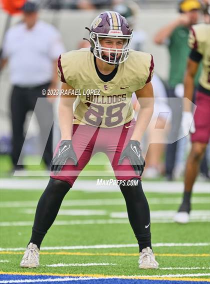 Thumbnail 3 in Summer Creek vs. Stratford (UIL Football 6A D2 Region 3 Regional) photogallery.