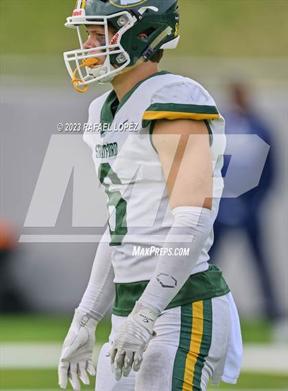 Thumbnail 1 in Summer Creek vs. Stratford (UIL Football 6A D2 Region 3 Regional) photogallery.
