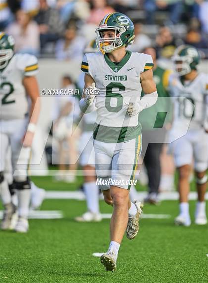 Thumbnail 2 in Summer Creek vs. Stratford (UIL Football 6A D2 Region 3 Regional) photogallery.