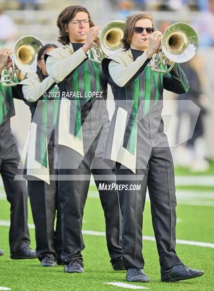 Thumbnail 2 in Summer Creek vs. Stratford (UIL Football 6A D2 Region 3 Regional) photogallery.