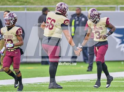 Thumbnail 1 in Summer Creek vs. Stratford (UIL Football 6A D2 Region 3 Regional) photogallery.