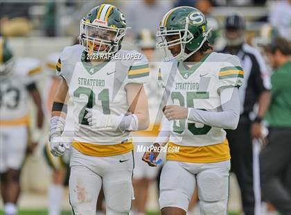 Thumbnail 2 in Summer Creek vs. Stratford (UIL Football 6A D2 Region 3 Regional) photogallery.