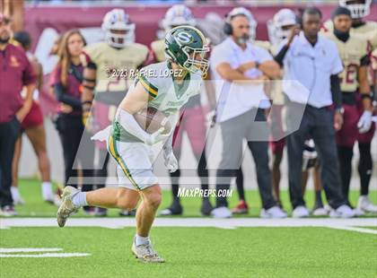 Thumbnail 2 in Summer Creek vs. Stratford (UIL Football 6A D2 Region 3 Regional) photogallery.