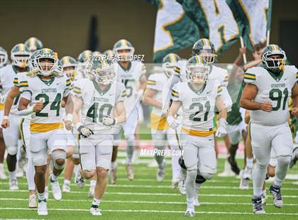 Thumbnail 2 in Summer Creek vs. Stratford (UIL Football 6A D2 Region 3 Regional) photogallery.
