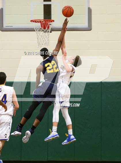 Thumbnail 2 in Irondequoit vs. University Prep photogallery.