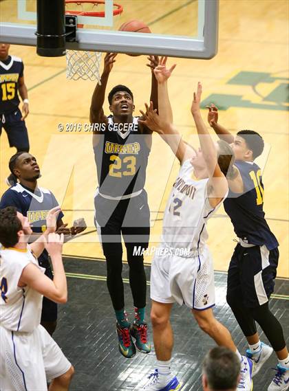 Thumbnail 3 in Irondequoit vs. University Prep photogallery.