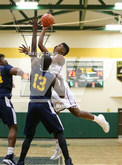 Thumbnail 3 in Irondequoit vs. University Prep photogallery.