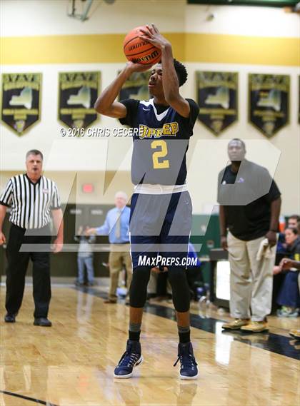 Thumbnail 2 in Irondequoit vs. University Prep photogallery.