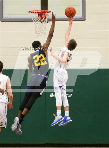 Thumbnail 1 in Irondequoit vs. University Prep photogallery.