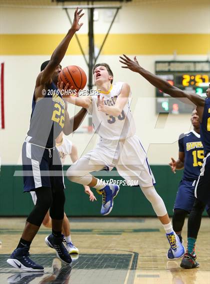 Thumbnail 3 in Irondequoit vs. University Prep photogallery.