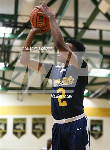 Thumbnail 2 in Irondequoit vs. University Prep photogallery.