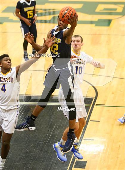 Thumbnail 2 in Irondequoit vs. University Prep photogallery.