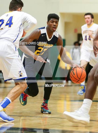 Thumbnail 2 in Irondequoit vs. University Prep photogallery.