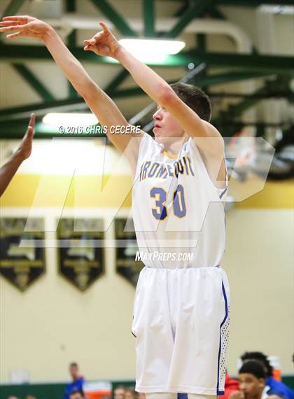 Thumbnail 3 in Irondequoit vs. University Prep photogallery.