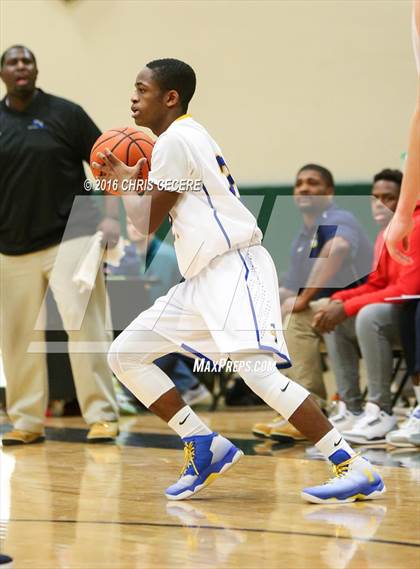 Thumbnail 1 in Irondequoit vs. University Prep photogallery.