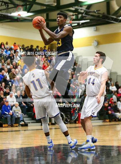 Thumbnail 2 in Irondequoit vs. University Prep photogallery.