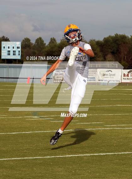 Thumbnail 1 in Richlands @ East Duplin photogallery.