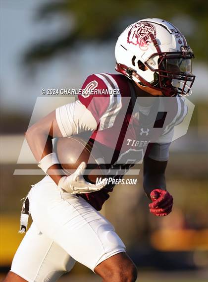 Thumbnail 3 in Forney @ A&M Consolidated photogallery.