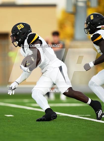 Thumbnail 3 in Forney @ A&M Consolidated photogallery.