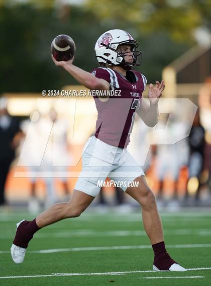 Thumbnail 2 in Forney @ A&M Consolidated photogallery.