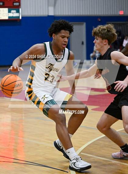 Thumbnail 3 in Countryside vs St Xavier (Sun Bash Tampa) photogallery.