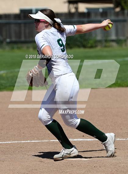 Thumbnail 3 in Manteca vs. Gregori photogallery.
