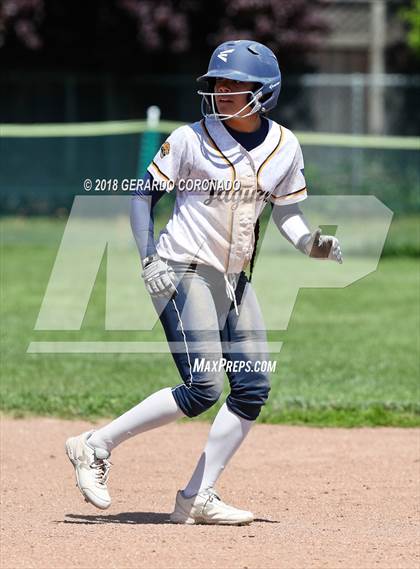Thumbnail 2 in Manteca vs. Gregori photogallery.