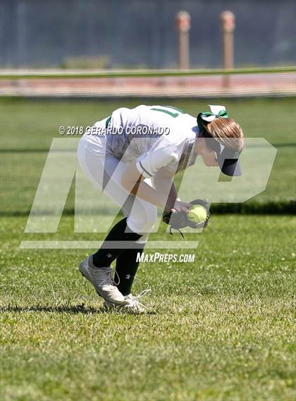 Thumbnail 2 in Manteca vs. Gregori photogallery.