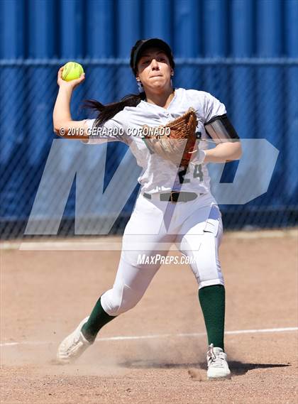 Thumbnail 2 in Manteca vs. Gregori photogallery.