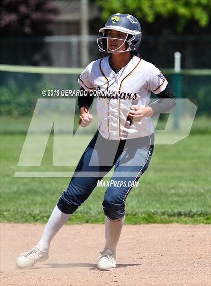 Thumbnail 2 in Manteca vs. Gregori photogallery.
