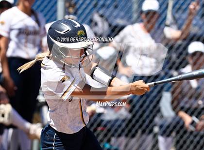 Thumbnail 2 in Manteca vs. Gregori photogallery.
