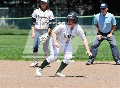 Thumbnail 3 in Manteca vs. Gregori photogallery.