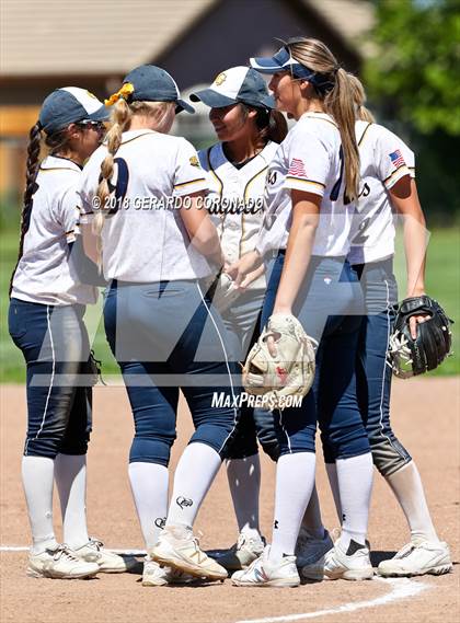 Thumbnail 2 in Manteca vs. Gregori photogallery.