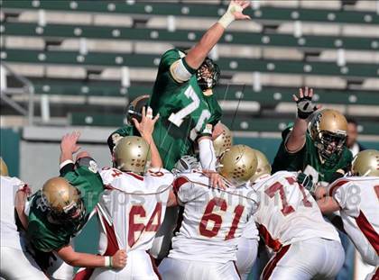Thumbnail 2 in Cardinal Newman vs. St. Bonaventure (CIF State D3 Final) photogallery.