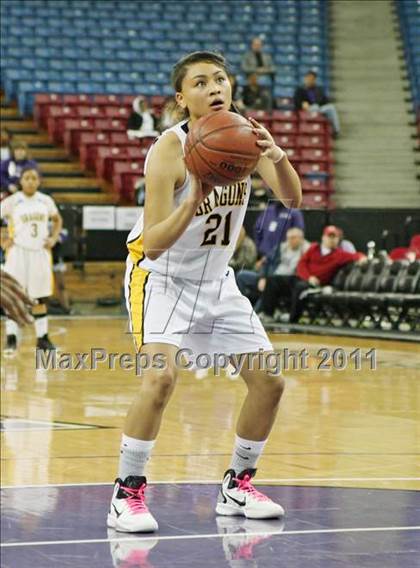 Thumbnail 1 in Bishop O'Dowd vs. Sacramento (CIF NorCal D3 Regional Final) photogallery.