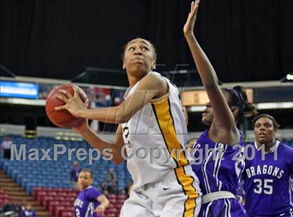Thumbnail 3 in Bishop O'Dowd vs. Sacramento (CIF NorCal D3 Regional Final) photogallery.