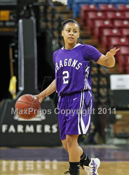 Thumbnail 2 in Bishop O'Dowd vs. Sacramento (CIF NorCal D3 Regional Final) photogallery.