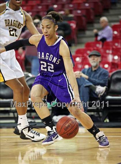 Thumbnail 3 in Bishop O'Dowd vs. Sacramento (CIF NorCal D3 Regional Final) photogallery.