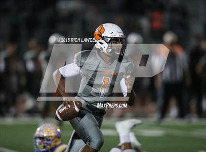 Thumbnail 3 in San Jacinto @ Valencia (CIF SS D7 Semifinal) photogallery.