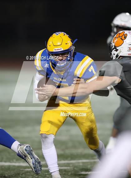 Thumbnail 1 in San Jacinto @ Valencia (CIF SS D7 Semifinal) photogallery.