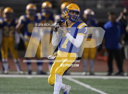 Thumbnail 2 in San Jacinto @ Valencia (CIF SS D7 Semifinal) photogallery.