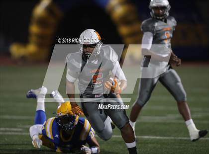 Thumbnail 3 in San Jacinto @ Valencia (CIF SS D7 Semifinal) photogallery.