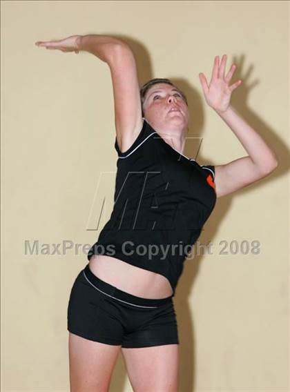Thumbnail 2 in Modesto vs Summerville (Oakdale Tournament) photogallery.
