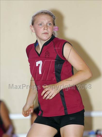 Thumbnail 2 in Modesto vs Summerville (Oakdale Tournament) photogallery.