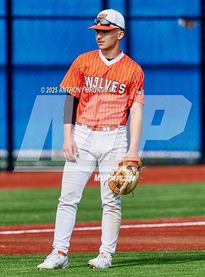 Thumbnail 1 in Lincoln vs. Woodland (El Camino Tournament) photogallery.