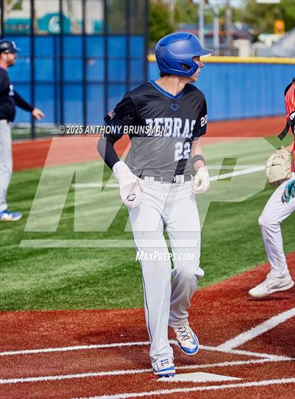 Thumbnail 3 in Lincoln vs. Woodland (El Camino Tournament) photogallery.