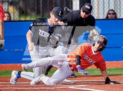 Thumbnail 3 in Lincoln vs. Woodland (El Camino Tournament) photogallery.