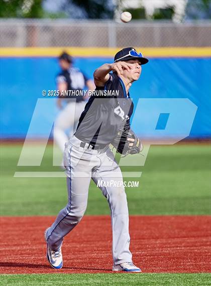 Thumbnail 3 in Lincoln vs. Woodland (El Camino Tournament) photogallery.