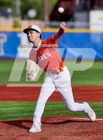 Thumbnail 3 in Lincoln vs. Woodland (El Camino Tournament) photogallery.